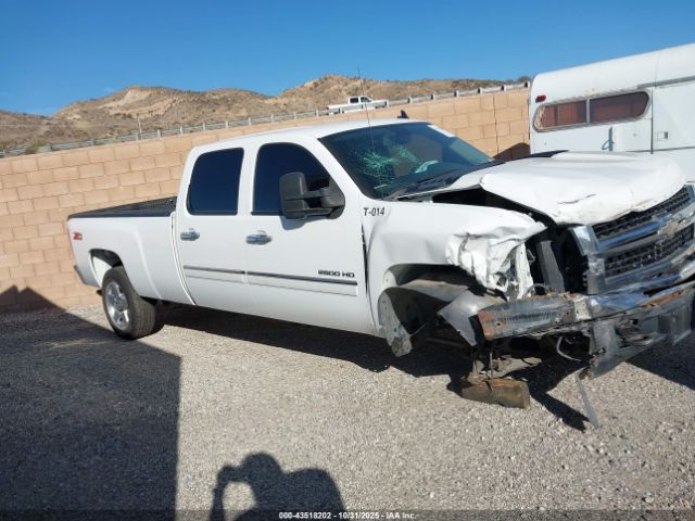 Chevrolet Silverado 2500 Lt Image 12
