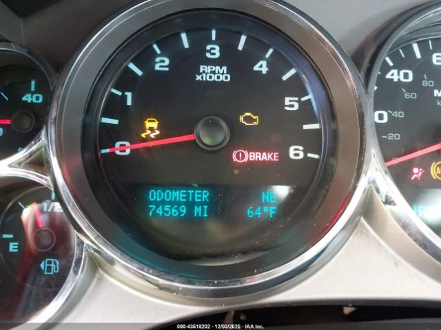 Chevrolet Silverado 2500 Lt Image 7