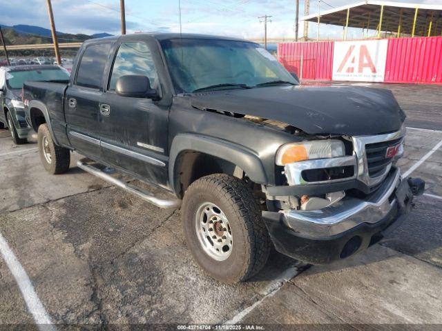  Salvage GMC Sierra 2500