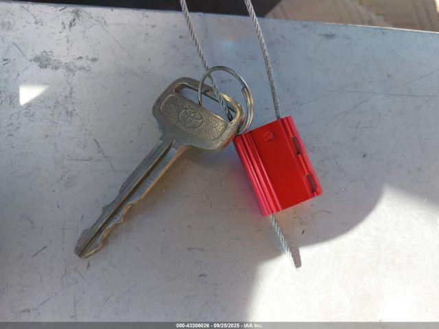 Toyota 4Runner Sr5 V6 Image 12