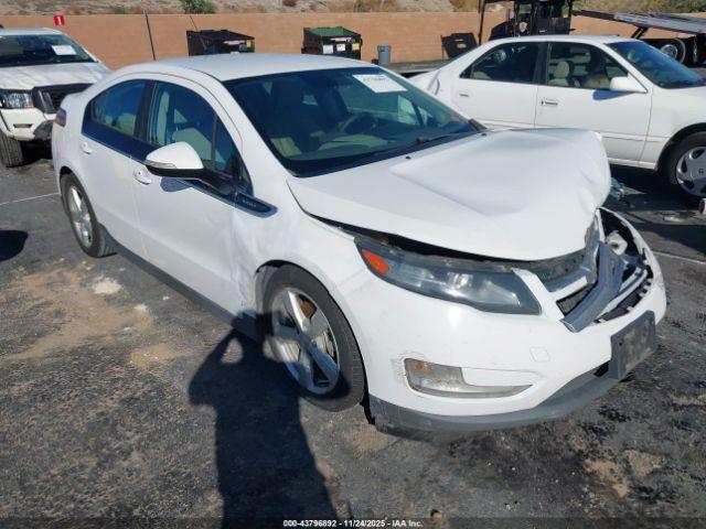  Salvage Chevrolet Volt