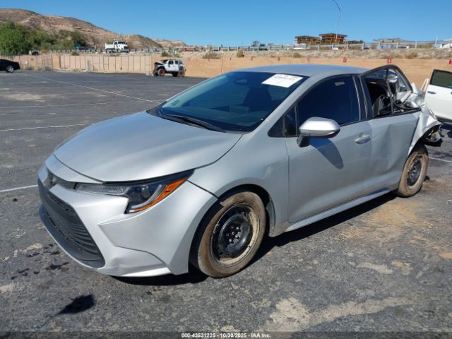 Toyota Corolla Le Image 2