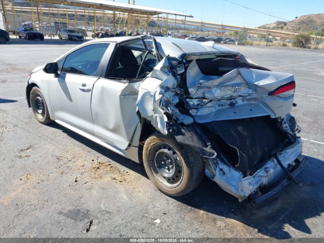 Toyota Corolla Le Image 4