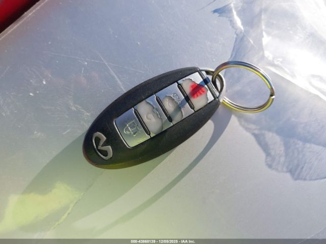 INFINITI G37 Journey Image 8