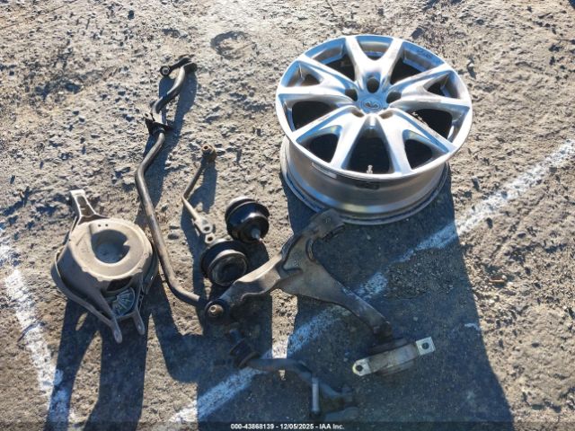 INFINITI G37 Journey Image 10