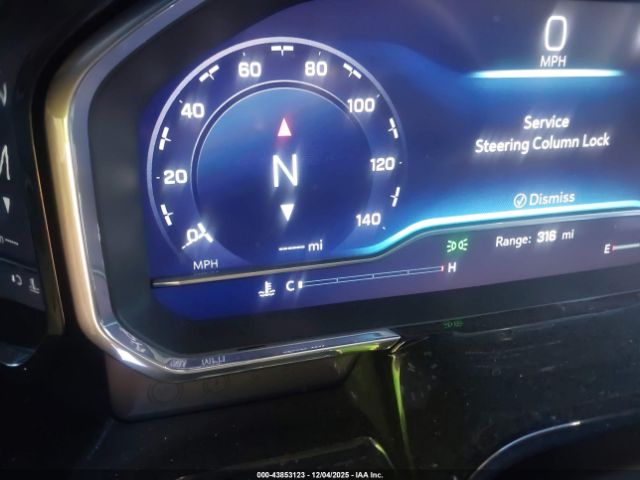 Chevrolet Silverado 1500 2wd  Standard Bed Lt Image 4