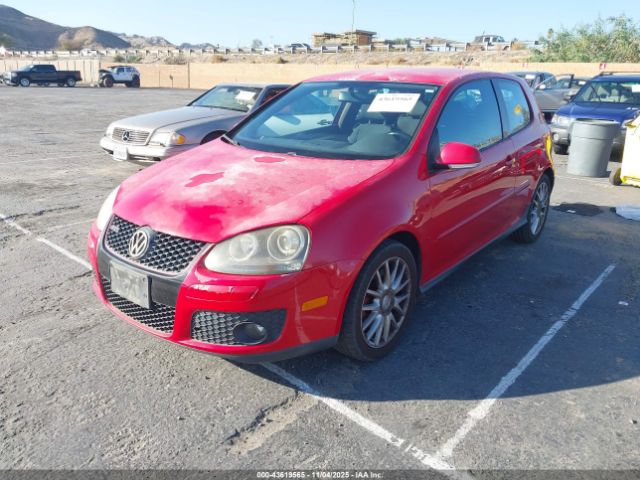 Volkswagen GTI 2-door Image 11