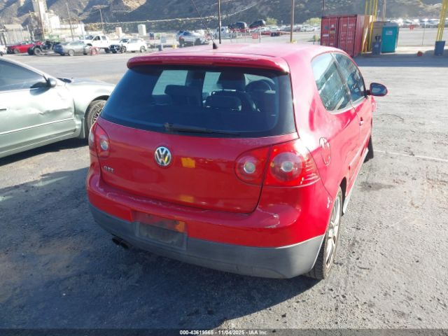 Volkswagen GTI 2-door Image 16