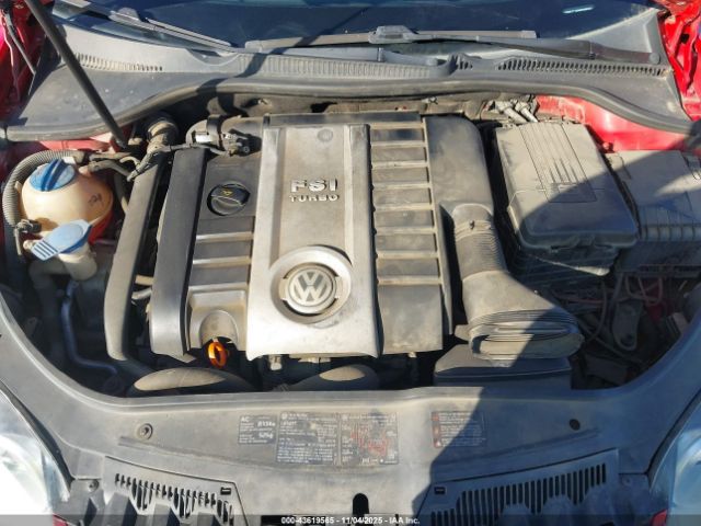 Volkswagen GTI 2-door Image 13