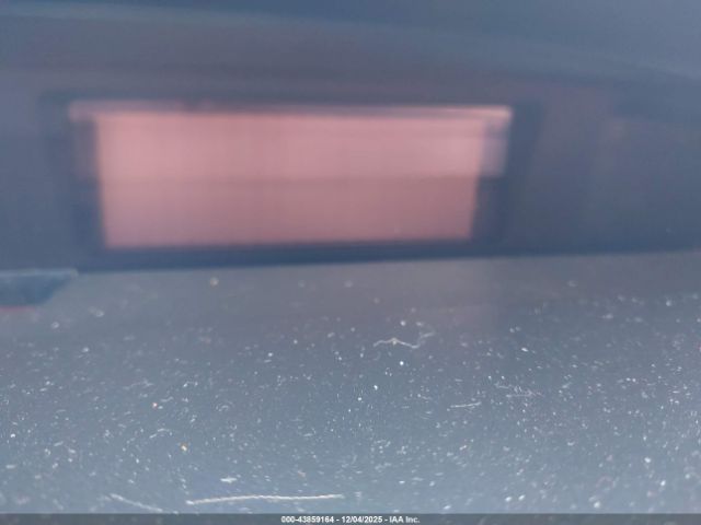 Toyota Prius Advanced Image 8