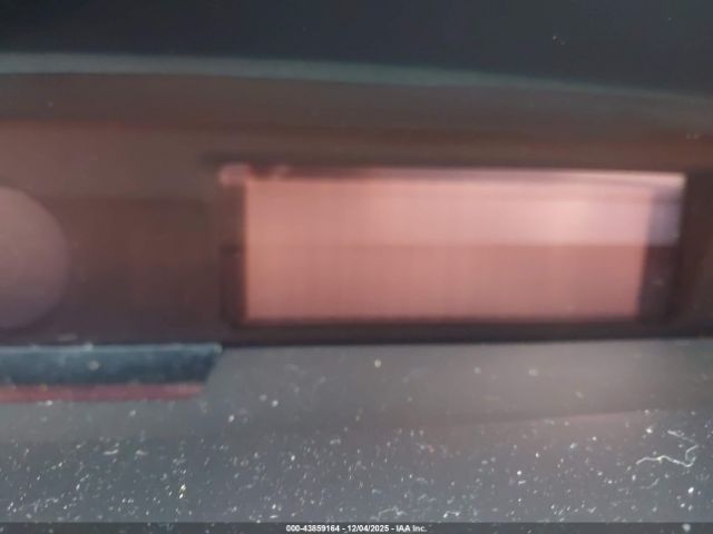 Toyota Prius Advanced Image 6