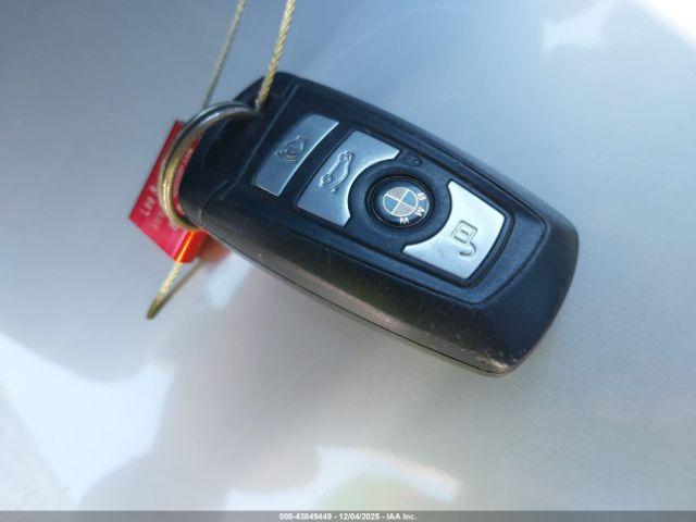 BMW 5 Series Image 4