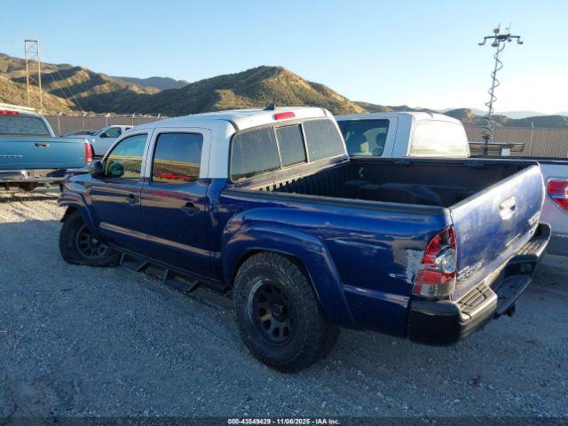 Toyota Tacoma Prerunner V6 Image 2