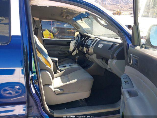 Toyota Tacoma Prerunner V6 Image 4