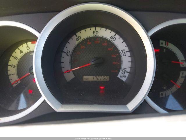 Toyota Tacoma Prerunner V6 Image 11