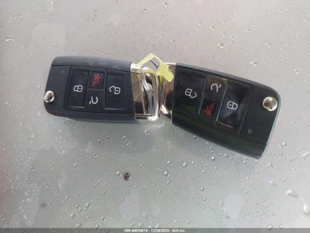 Volkswagen Golf Image 10