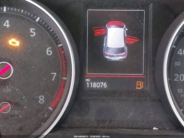 Volkswagen Golf Image 5