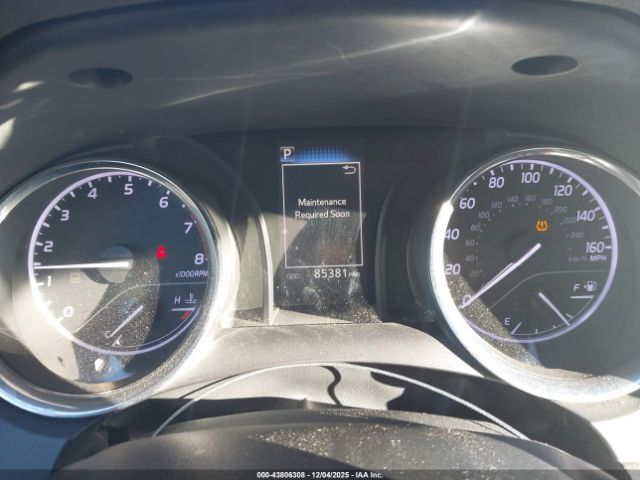 Toyota Camry Se Image 8