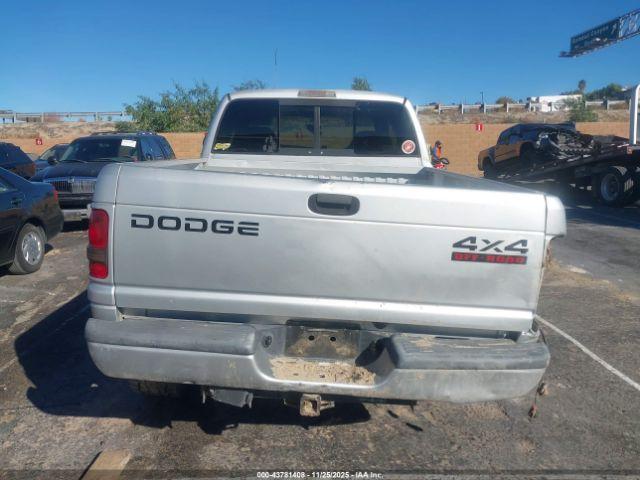 Dodge Ram 1500 St Image 9