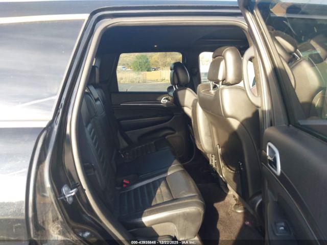 Jeep Grand Cherokee Sterling Edition 4x2 Image 4