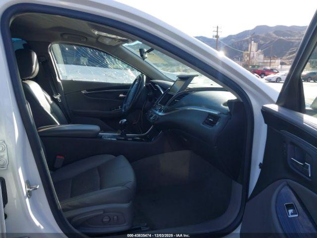 Chevrolet Impala 1lt Image 16