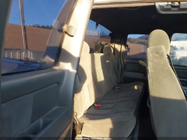 Chevrolet Silverado 1500 Ls Image 6