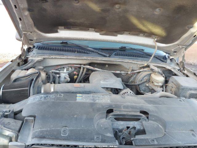 Chevrolet Silverado 1500 Ls Image 11