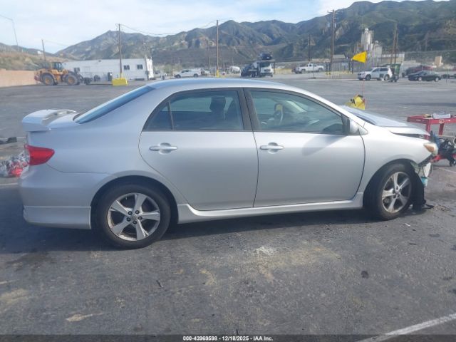 Toyota Corolla S Image 16