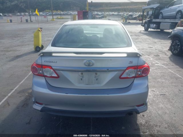 Toyota Corolla S Image 2