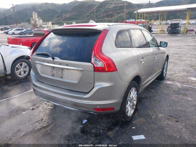 Volvo XC60 T5 Premier Plus Image 2