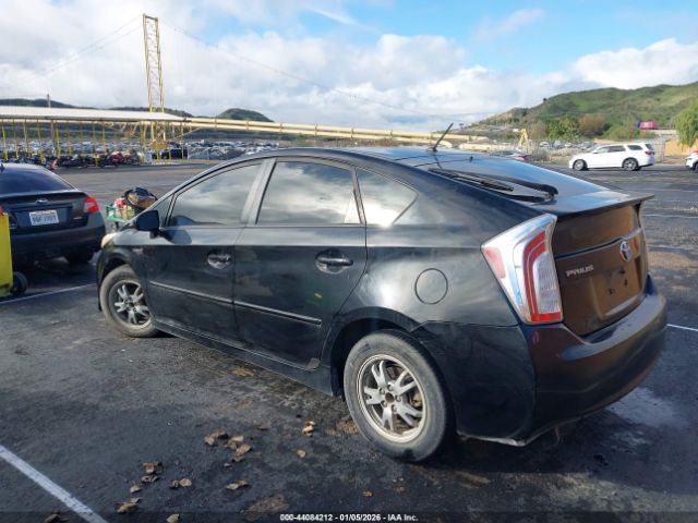 Toyota Prius Two Image 6