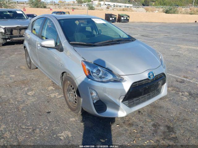  Salvage Toyota Prius c