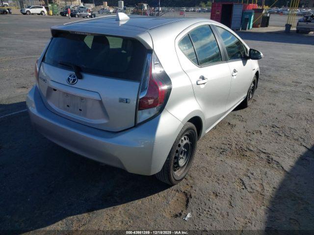 Toyota Prius c Two Image 3
