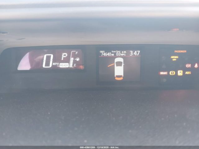 Toyota Prius c Two Image 8