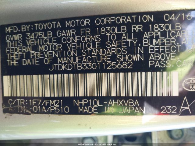 Toyota Prius c Two Image 9