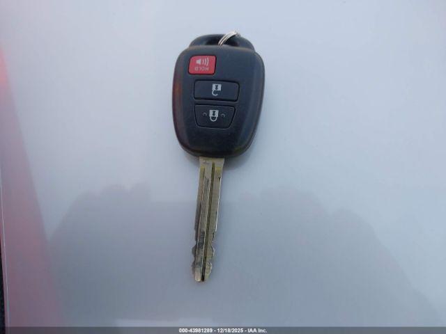 Toyota Prius c Two Image 14