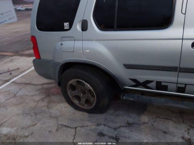 Nissan Xterra Image 2