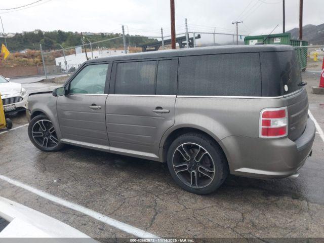 Ford Flex Sel Image 2