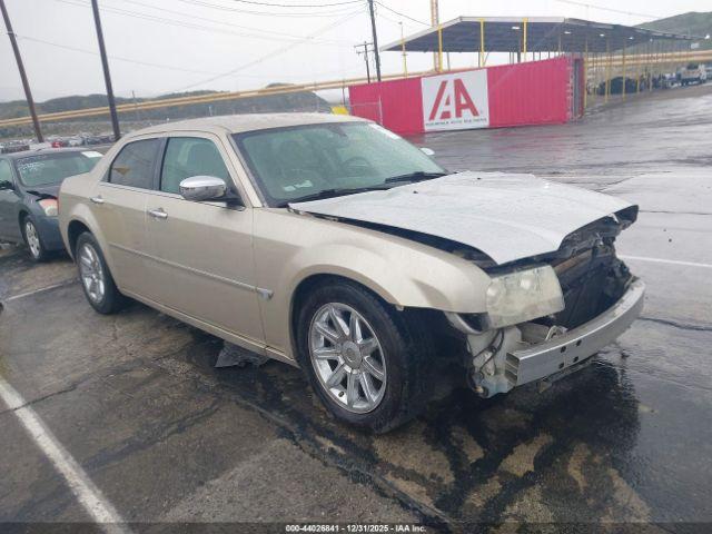  Salvage Chrysler 300c