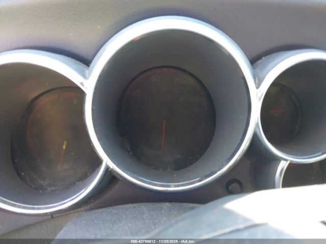 Toyota Matrix Image 13