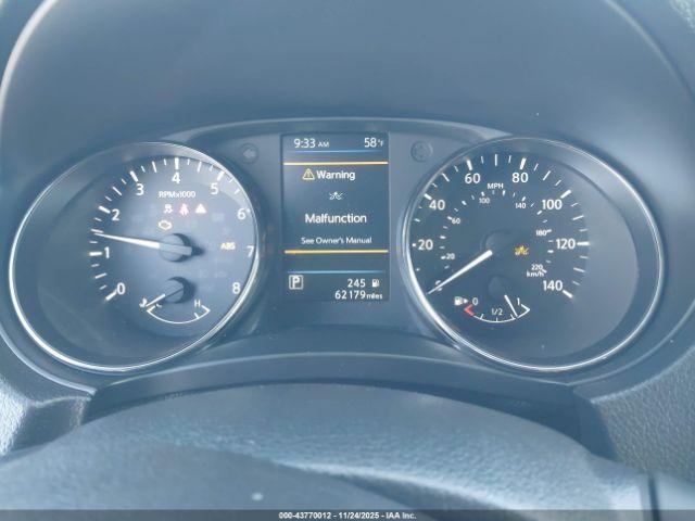 Nissan Rogue S Image 9