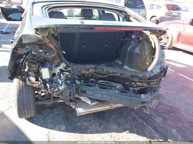 Hyundai Ioniq Se Image 3