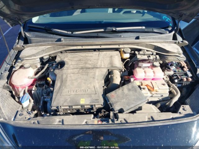 Hyundai Ioniq Se Image 8