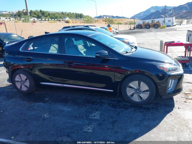 Hyundai Ioniq Se Image 11