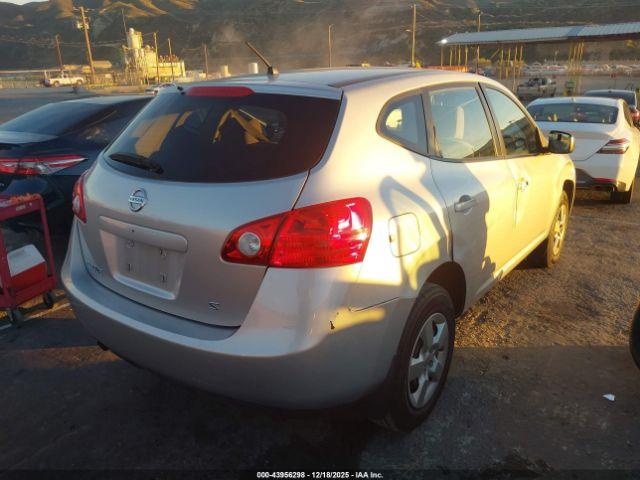 Nissan Rogue S Image 9