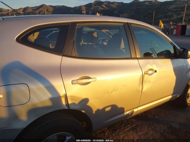 Nissan Rogue S Image 10