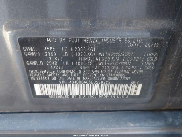 Subaru Outback 2.5i Image 12