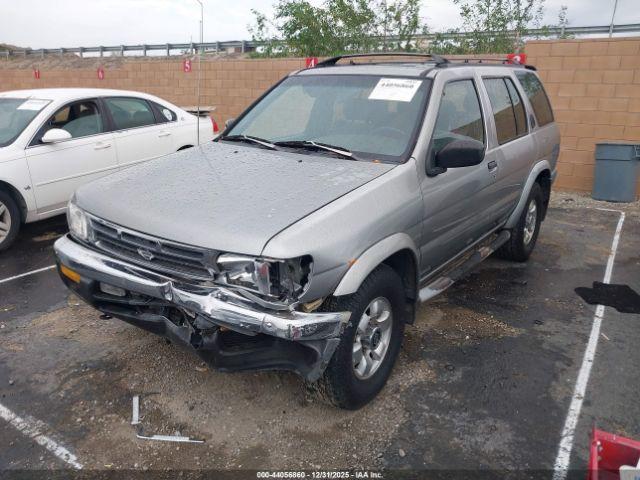 Nissan Pathfinder Image 4