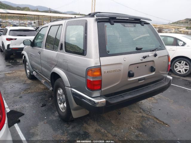 Nissan Pathfinder Image 6