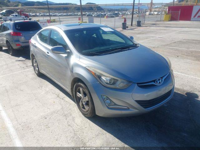  Salvage Hyundai ELANTRA